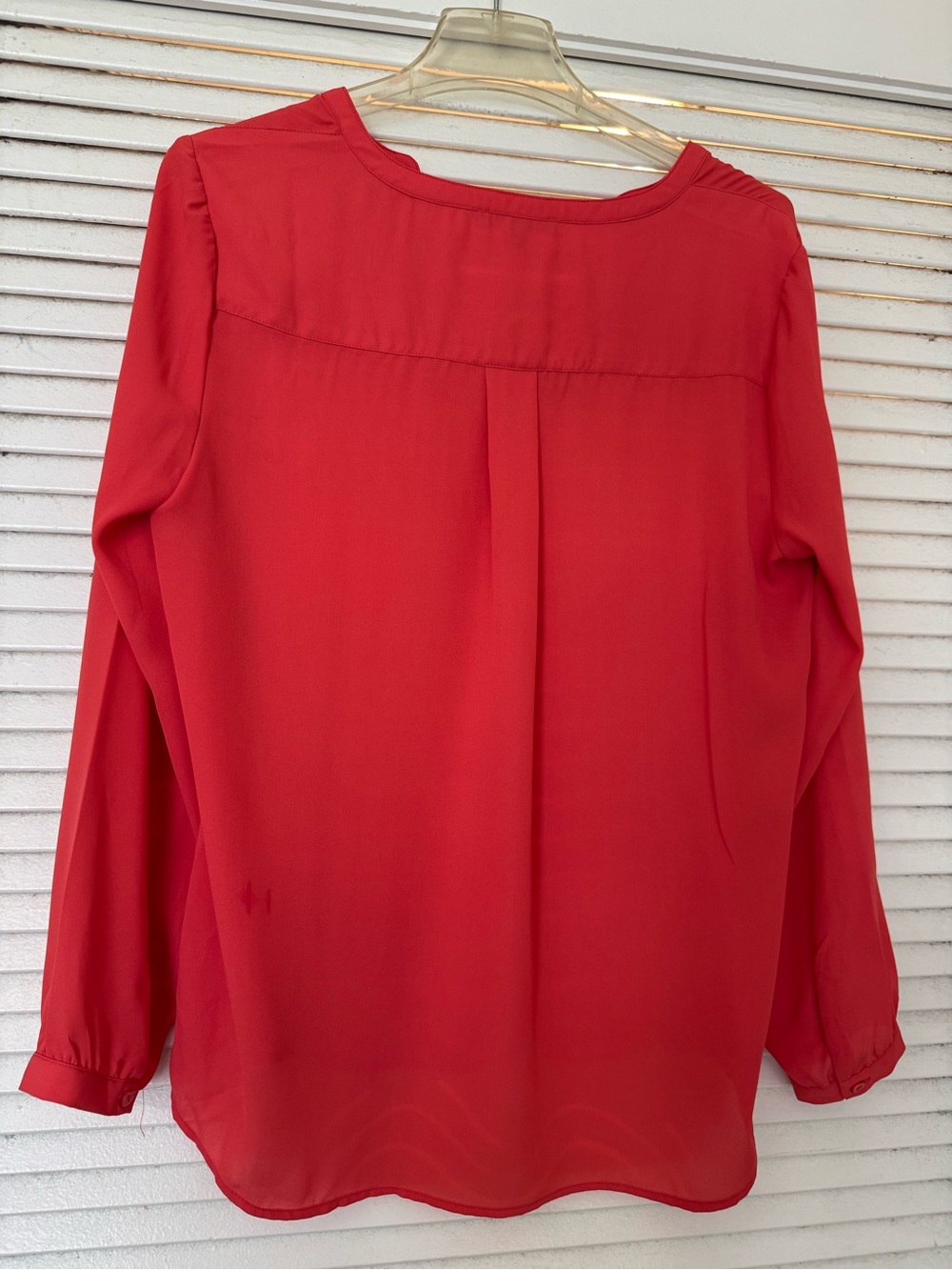 Adrianna Papell Vibrant Red V-Neck Long Sleeve Blouse - Picture 6 of 6